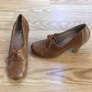 Nine West Brown Tie Heels